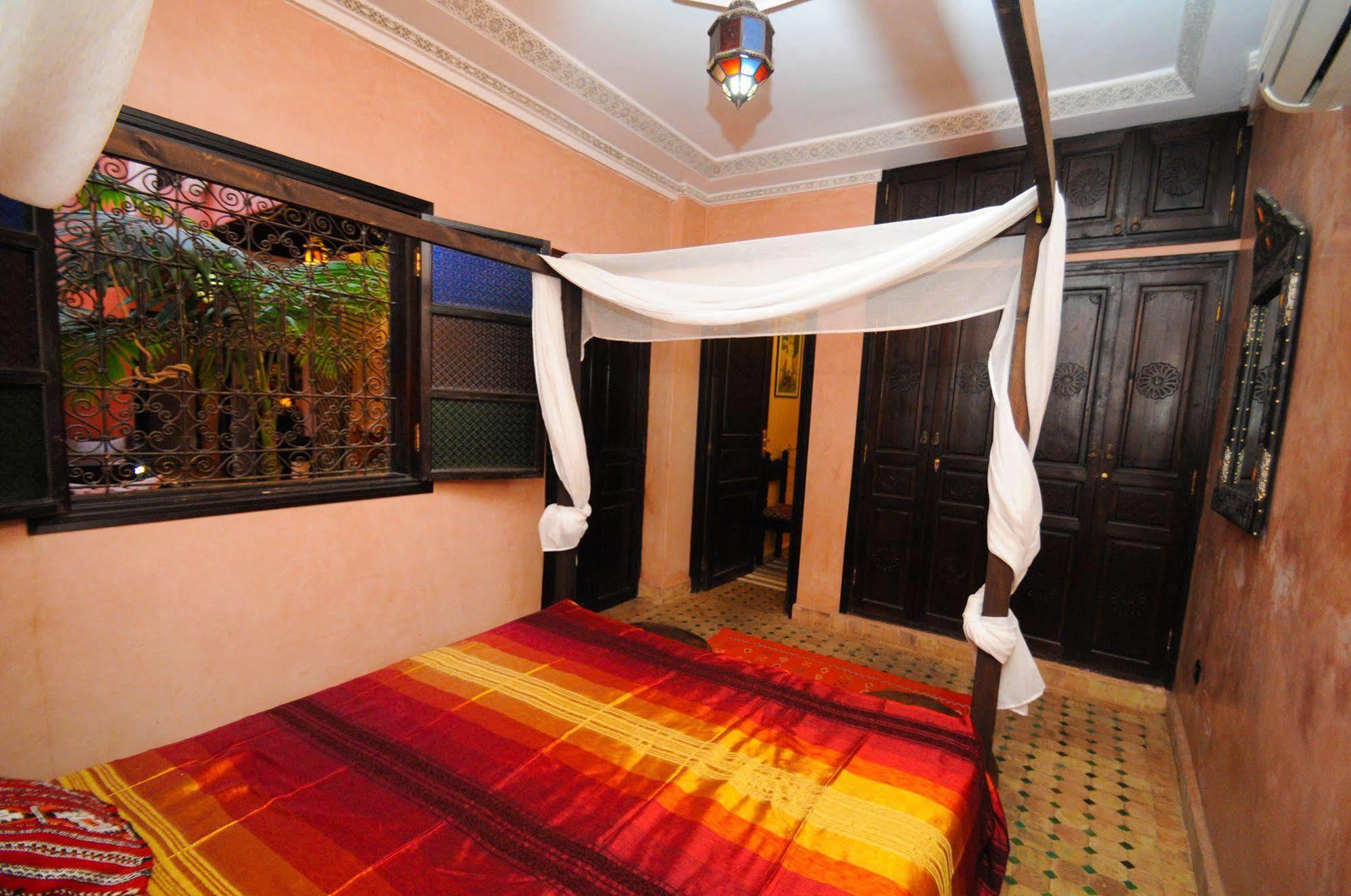 Riad Dar Aby Marrakesh Exteriör bild